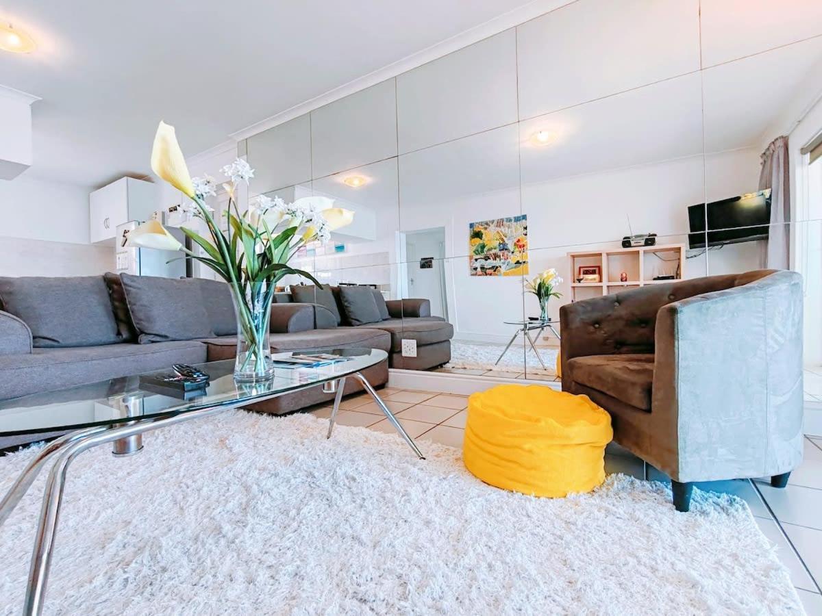 Bay Views Apartment Simon's Town Ngoại thất bức ảnh